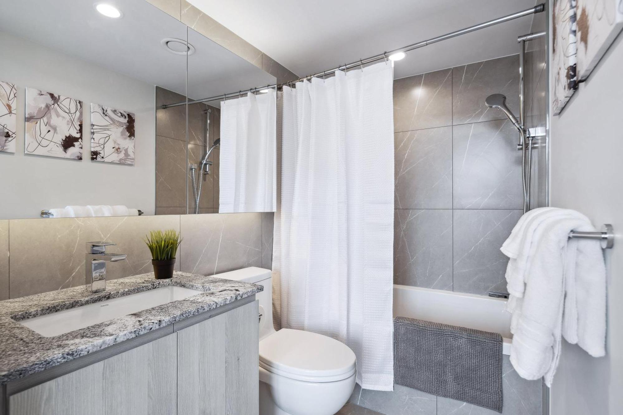 Brand New City Apt In Downtown Vancouver Kültér fotó